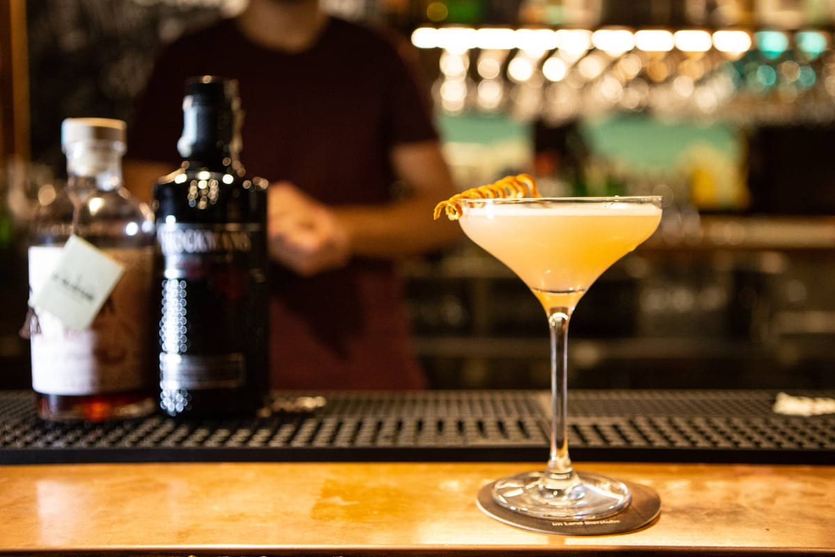 Alagna Mira Hotels Pub 04